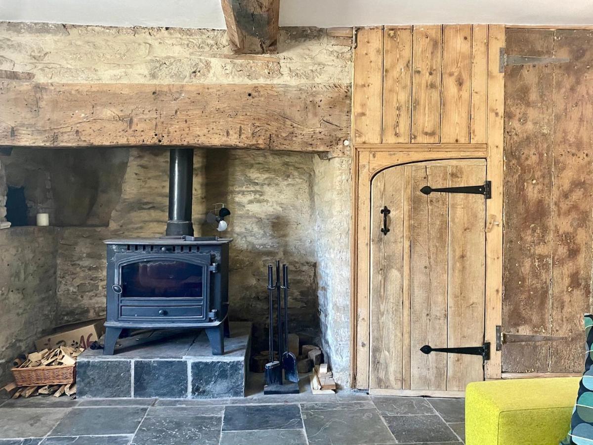 The Explorers Rest - Cottage - Frome Buckland Dinham Экстерьер фото